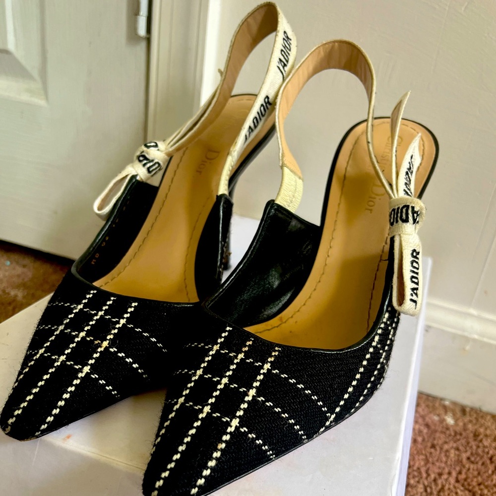 Size 39.5 black and white Dior